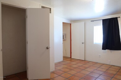 936 E Navajo Rd unit 4, Tucson, AZ 85719 - photo 5