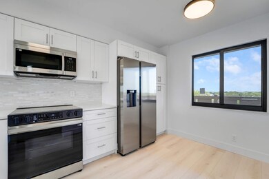 7076 Huntington Ln unit 8030, Delray Beach, FL 33446 - photo 2