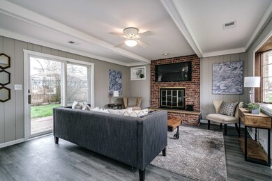 705 E Thacker St, Des Plaines, IL 60016 - photo 3