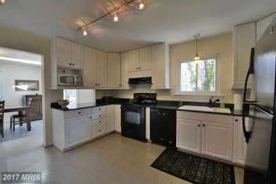 4703 Twinbrook Rd, Fairfax, VA 22032 - photo 4