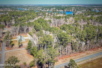 1 & 2 Cutter Street, Oriental, NC 28571