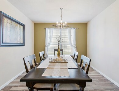 9335 Harts Garden Ln, Houston, TX 77075 - photo 5