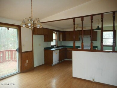 120 W Walker Dr, Shohola, PA 18458 - photo 2