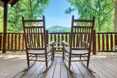 3979 Denton Ct, Sevierville, TN 37862 - photo 2