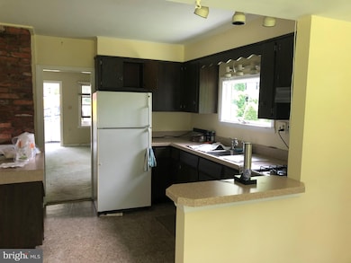 50 Scott Ave, Princeton Junction, NJ 08550 - photo 4