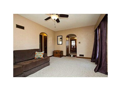 224 12th St NW, Cedar Rapids, IA 52405 - photo 4