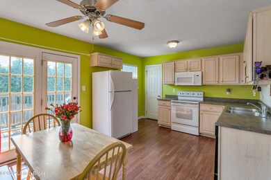 191 Kayla Brooke Ct, Mount Washington, KY 40047 - photo 7