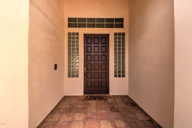 2552 E Silverwood Dr-5
