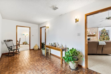 130 Merriman Pkwy, Sherman, TX 75090 - photo 4