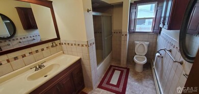 First floor apartment main full bath.