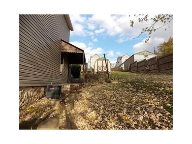 4407 2nd St, McKeesport, PA 15132 - photo 3