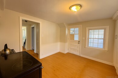 118 Maple Ave, Windsor, CT 06095 - photo 4