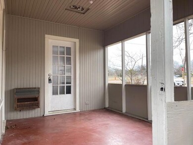 1403 E Ennis Ave, Ennis, TX 75119 - photo 3