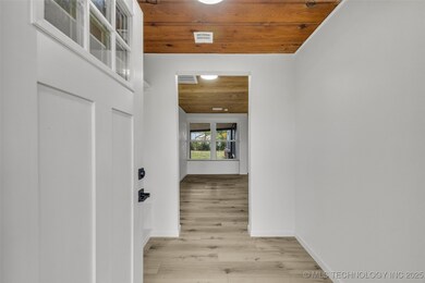 410 W Franklin St, Haskell, OK 74436 - photo 7