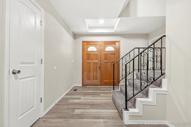 8610 Meadowood Cir, Broken Arrow, OK 74011 - photo 2