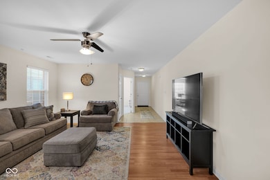 928 Baden Manor Dr, Indianapolis, IN 46217 - photo 5