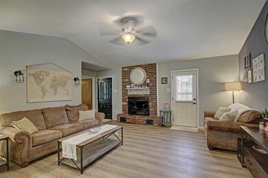 701 Scudder St, Cleburne, TX 76033 - photo 3