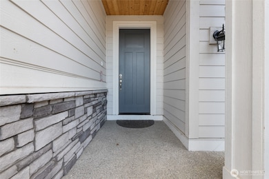 6770 Skipper Ln SE, Port Orchard, WA 98367 - photo 4