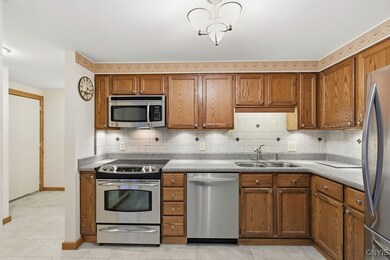 3130 Fiddlehead Glen, Baldwinsville, NY 13027 - photo 6