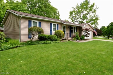 25362 Tyndall Falls Dr, Olmsted Falls, OH 44138 - photo 2