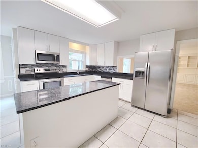 1220 Heathcliff Dr, Virginia Beach, VA 23464 - photo 3