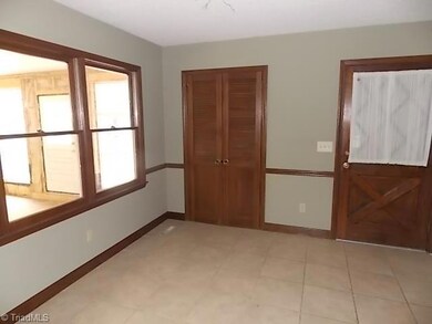 219 Sawyersville Rd, Asheboro, NC 27205 - photo 4