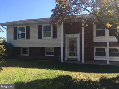 200 S Harrison Rd, Sterling, VA 20164 - photo 2