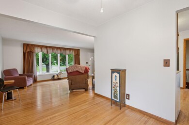 6218 Scott Ave N, Minneapolis, MN 55429 - photo 4