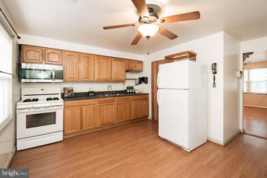 2416 Harriet Ave, Baltimore, MD 21230 - photo 6