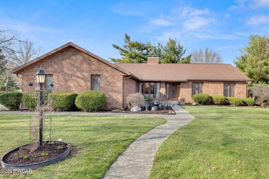 3696 Huntleigh Dr, Lima, OH 45806 - photo 2