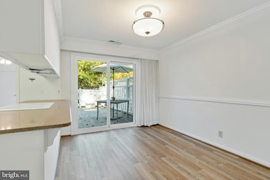 3638 Edelmar Terrace unit 123-B, Silver Spring, MD 20906 - photo 6