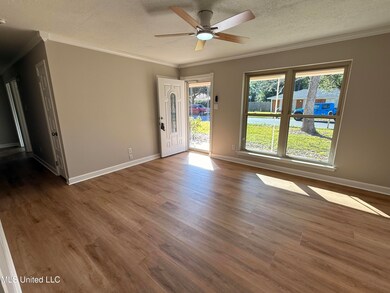 7112 Melon Dr, Biloxi, MS 39532 - photo 5
