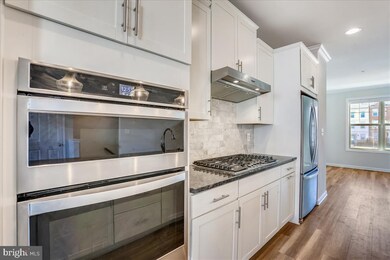 3 Blue Jay Way, Clarksburg, MD 20871 - photo 2