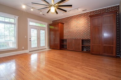 Family-Room-4