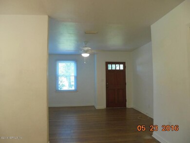 9741 Macarthur Ct N, Jacksonville, FL 32246 - photo 4