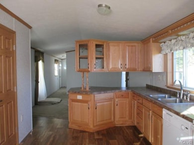 6149 Snyders Church Rd unit Lot 9, Bath, PA 18014 - photo 7