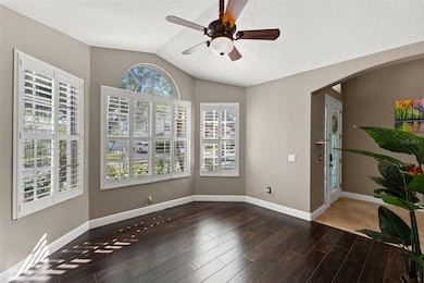 18952 Maisons Dr, Lutz, FL 33558 - photo 6