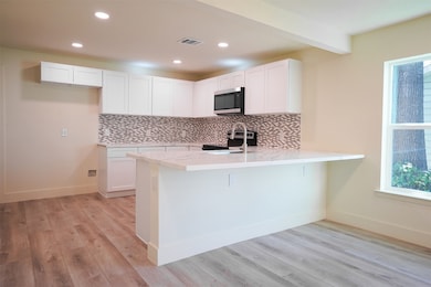 1314 Norham St, Houston, TX 77022 - photo 6