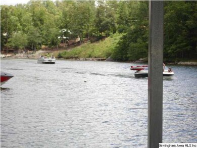 We have great attractions on Lake Wedowee as boati