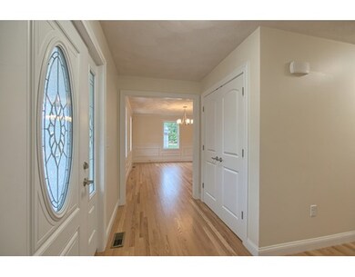 55 Winterberry Ln, Tewksbury, MA 01876 - photo 2