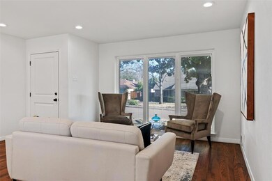 6711 Santa Maria Ln, Dallas, TX 75214 - photo 5