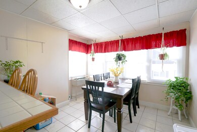 Dining room unit 2