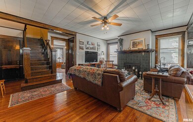 309 Tremont St, Lincoln, IL 62656 - photo 6