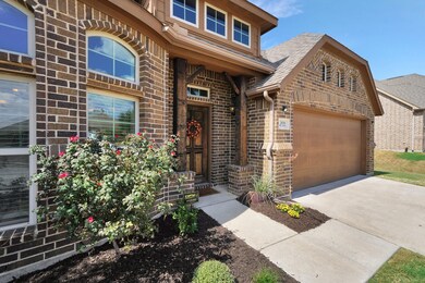 2030 Bay Laurel Dr, Weatherford, TX 76086 - photo 3