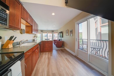 404_Phoenix_Street_7_03