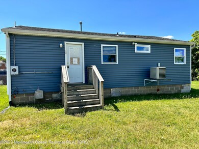 303 Union Ave, Union Beach, NJ 07735 - photo 2