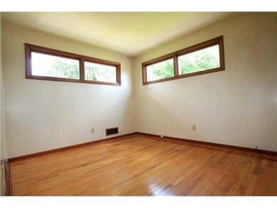 8 Judy Dr, Herminie, PA 15637 - photo 7