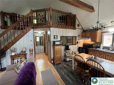 42 Bruin Rd, Lake Ariel, PA 18436 - photo 2