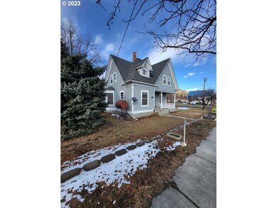 250 W Main St, Mount Vernon, OR 97865 - photo 7