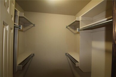 4402 Hawk Owl Dr, Norman, OK 73072 - photo 7